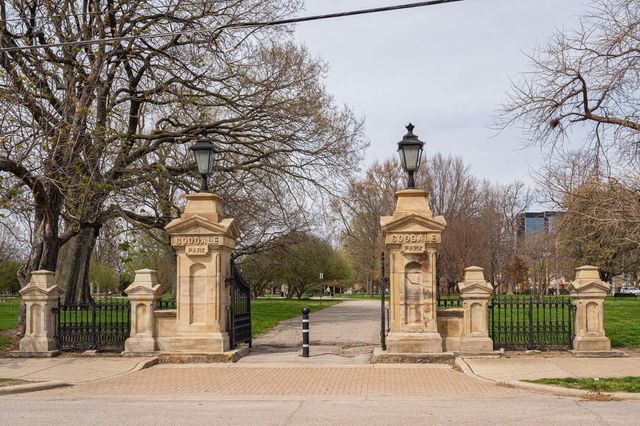 1145 N High Street, 202, Columbus, OH 43201