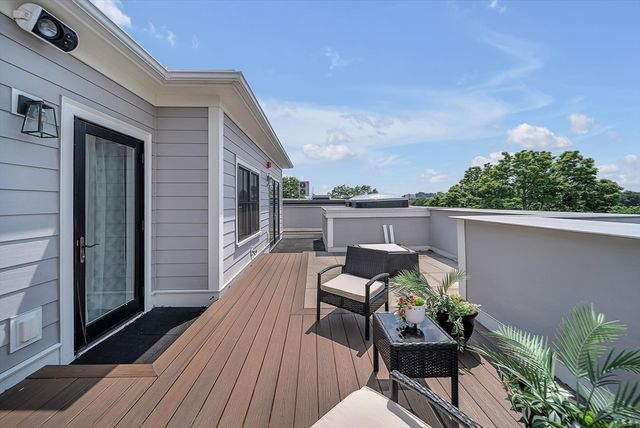 10 Sydney St 7, Boston, MA 02125