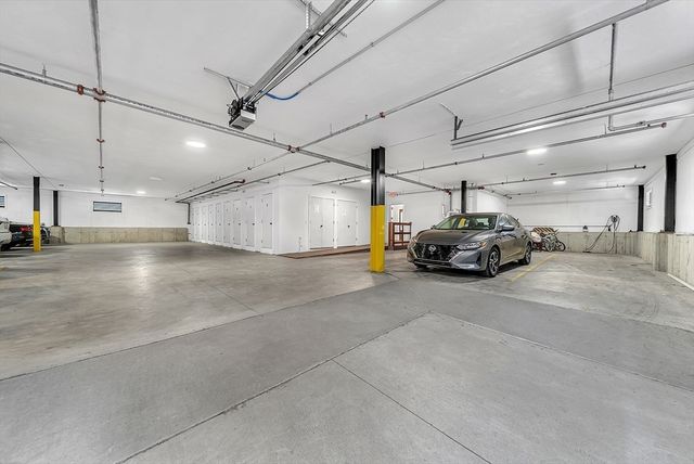 10 Sydney St 7, Boston, MA 02125