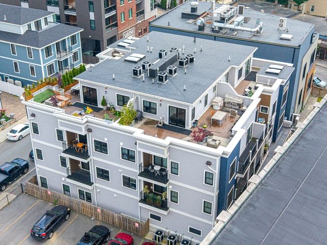 10 Sydney St 7, Boston, MA 02125