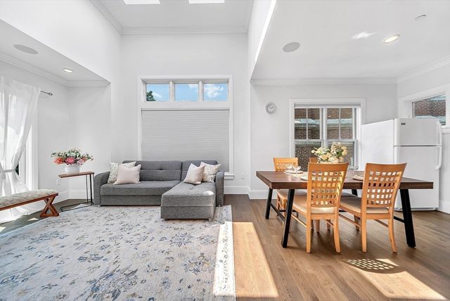 10 Sydney St 7, Boston, MA 02125