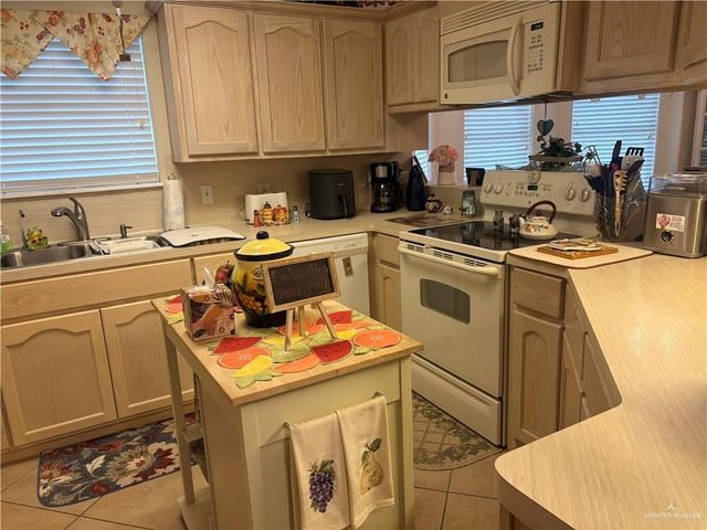 7412 Golf Drive, Mission, TX 78572