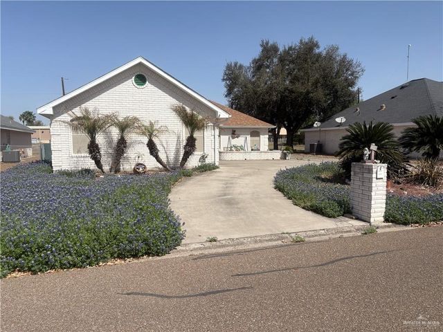 7412 Golf Drive, Mission, TX 78572