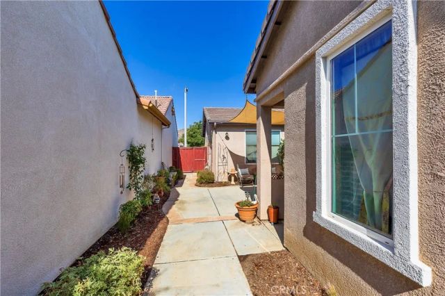 245 Glenview Lane, Hemet, CA 92545