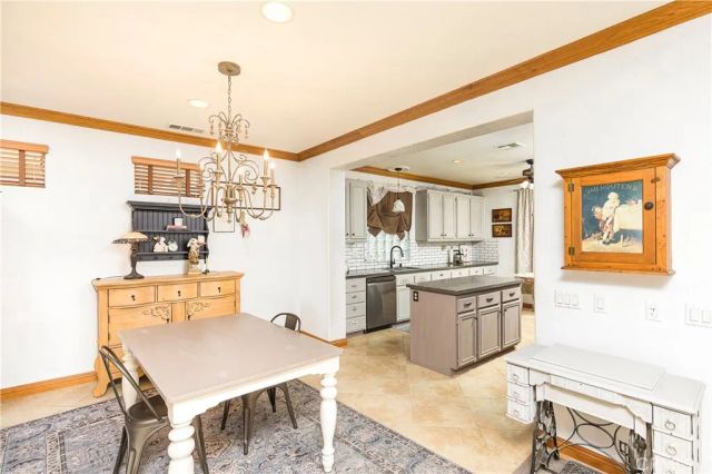 245 Glenview Lane, Hemet, CA 92545