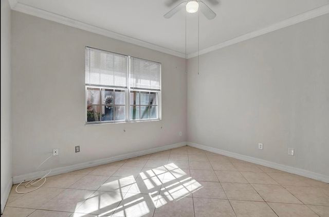 133 Harbors Way, Boynton Beach, FL 33435