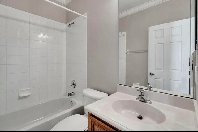 133 Harbors Way, Boynton Beach, FL 33435