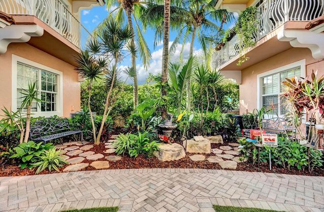 133 Harbors Way, Boynton Beach, FL 33435