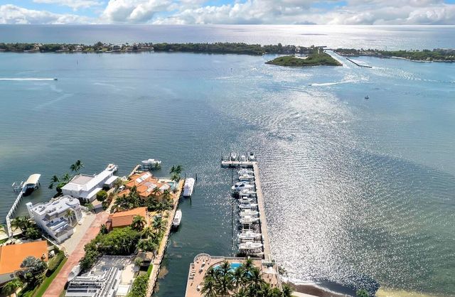 133 Harbors Way, Boynton Beach, FL 33435
