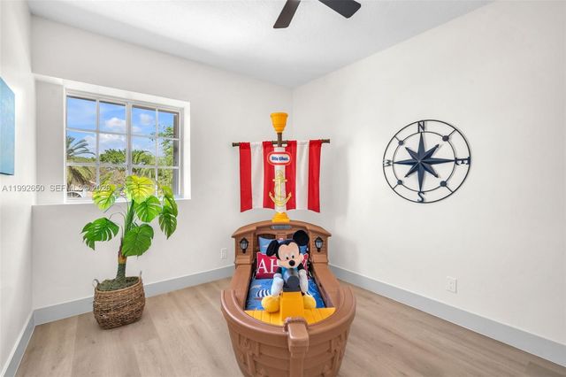 9732 NW 32nd St, Doral, FL 33172