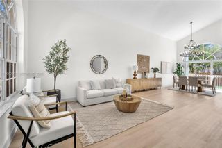 9732 NW 32nd St, Doral, FL 33172