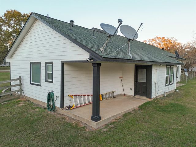 118 Pin Oak Lane, Hempstead, TX 77445