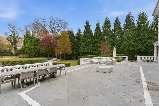 35 Chicken Valley Road, Old Brookville, NY 11545