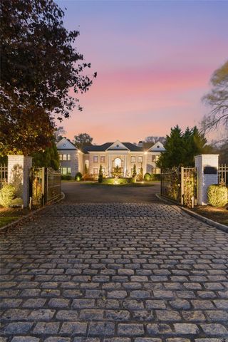 35 Chicken Valley Road, Old Brookville, NY 11545