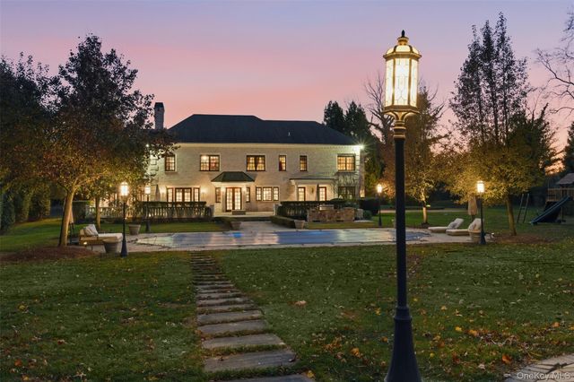 35 Chicken Valley Road, Old Brookville, NY 11545