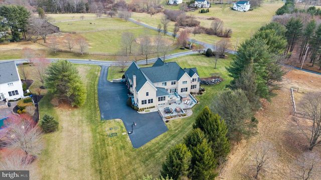 200 FULLING DR, Chadds Ford, PA 19317