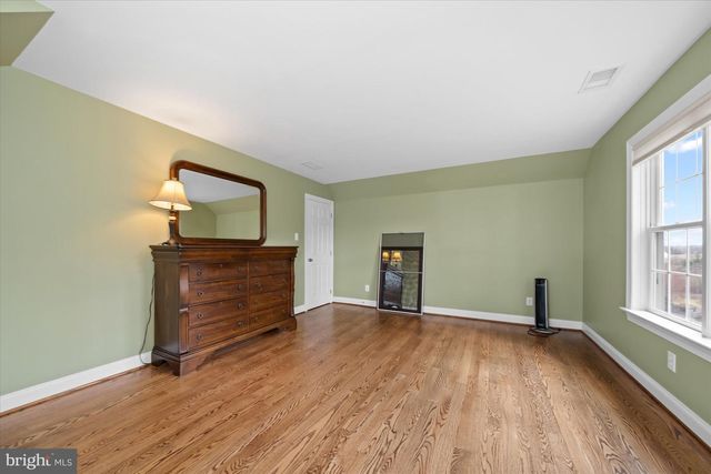 200 FULLING DR, Chadds Ford, PA 19317