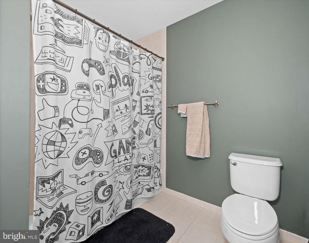 200 FULLING DR, Chadds Ford, PA 19317