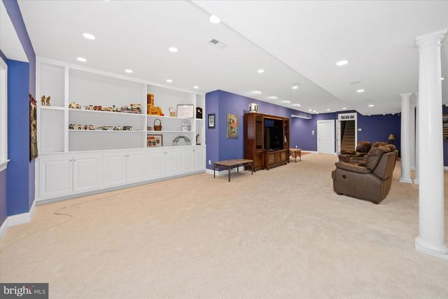 200 FULLING DR, Chadds Ford, PA 19317