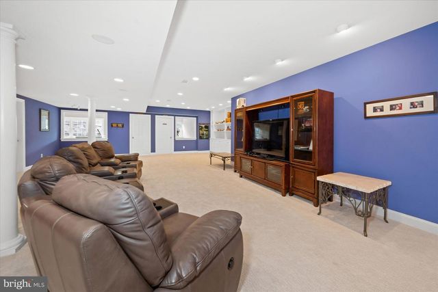 200 FULLING DR, Chadds Ford, PA 19317