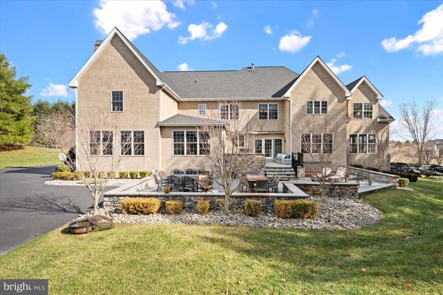 200 FULLING DR, Chadds Ford, PA 19317