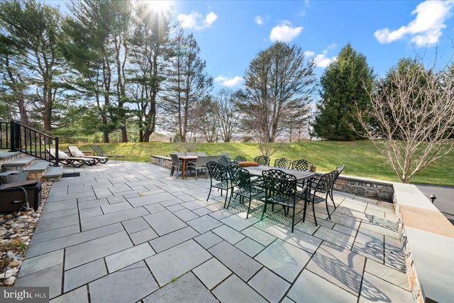 200 FULLING DR, Chadds Ford, PA 19317