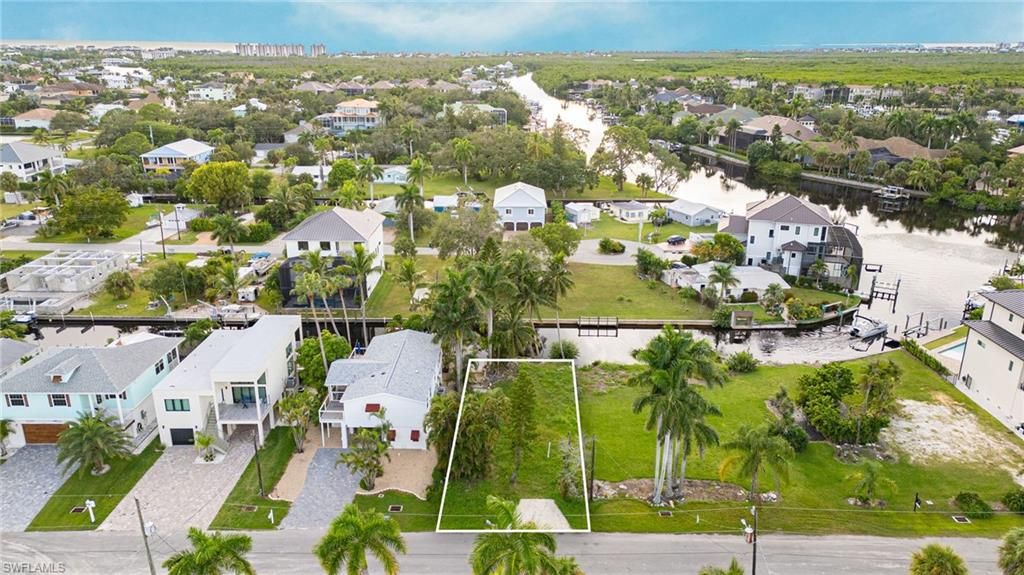 27563 Big Bend RD, BONITA SPRINGS, FL 34134 — photo 3