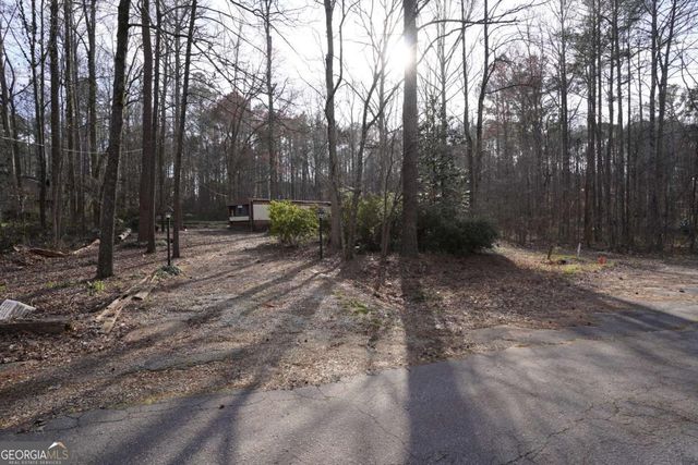 102 Pinetree Lane, Auburn, GA 30011