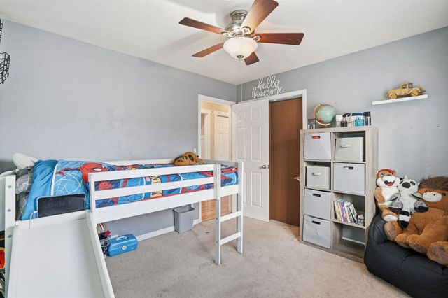 610 Forest Rd Road, East Moline, IL 61244