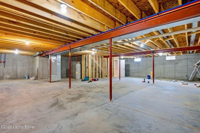 1814 Hoffman Dr, La Grange, KY 40031