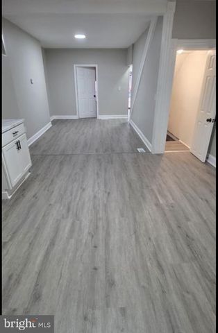 2125 E OLIVER ST, Baltimore, MD 21213