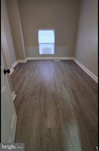 2125 E OLIVER ST, Baltimore, MD 21213