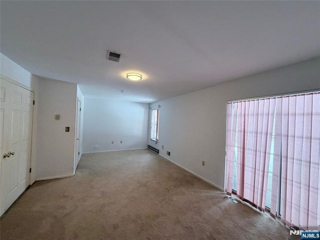 123 Bobolink Court, Wayne, NJ 07470