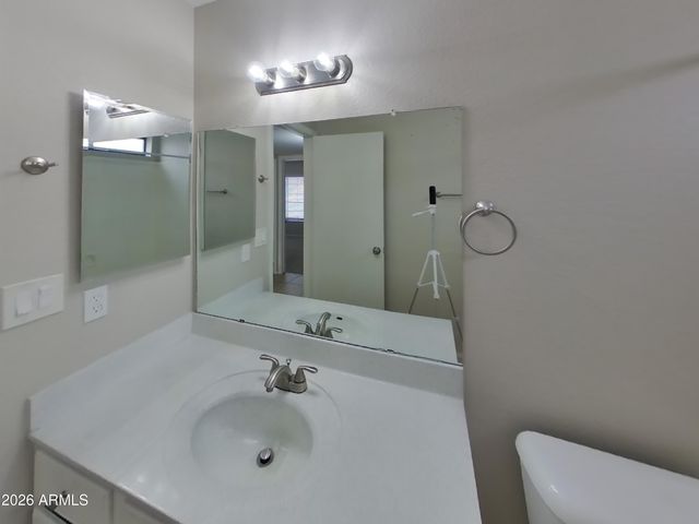 7631 W CHERYL Drive, Peoria, AZ 85345