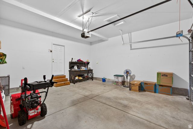 2137 W NORTHRIDGE DR, Lehi, UT 84048
