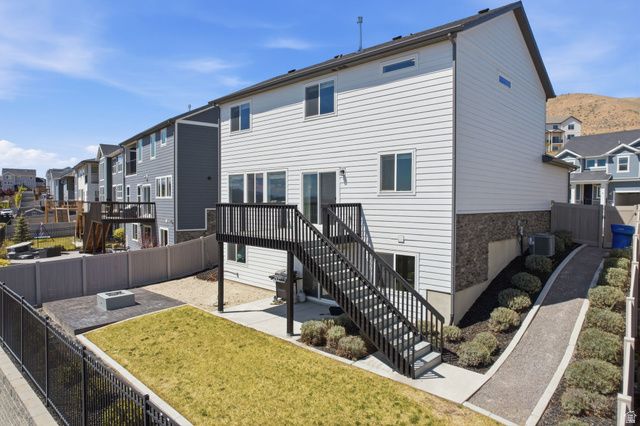 2137 W NORTHRIDGE DR, Lehi, UT 84048