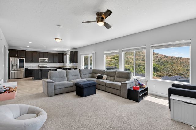 2137 W NORTHRIDGE DR, Lehi, UT 84048
