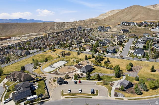 2137 W NORTHRIDGE DR, Lehi, UT 84048