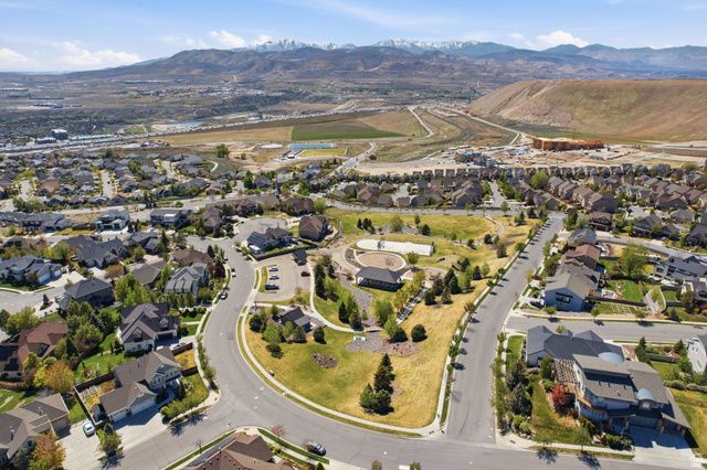 2137 W NORTHRIDGE DR, Lehi, UT 84048