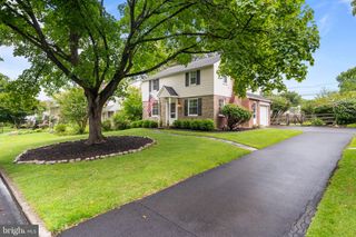 712 AVONDALE RD, Glenside, PA 19038