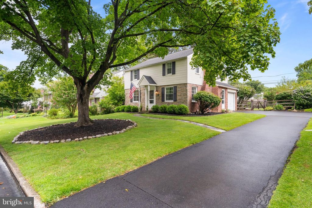 712 AVONDALE RD, GLENSIDE, PA 19038 — exterior