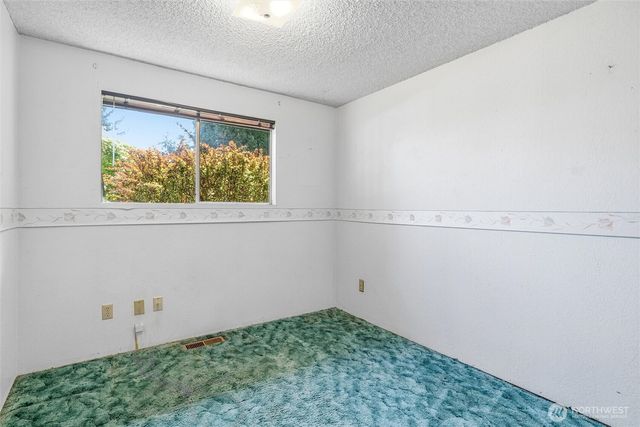 6725 La Bello Drive, Lynden, WA 98264