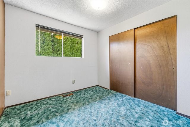 6725 La Bello Drive, Lynden, WA 98264