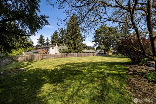 6725 La Bello Drive, Lynden, WA 98264