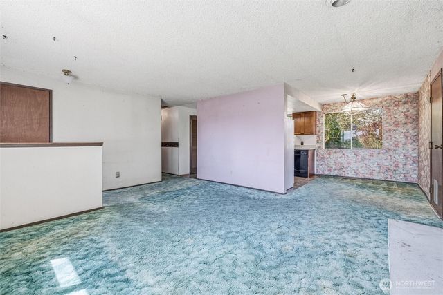 6725 La Bello Drive, Lynden, WA 98264
