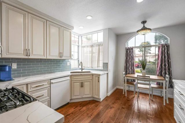 3315 Tripoli, Oceanside, CA 92056