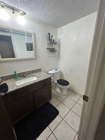 3317 S Brookhollow Court, Oklahoma City, OK 73120