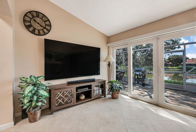 7690 Majestic Palm Drive, Boynton Beach, FL 33437