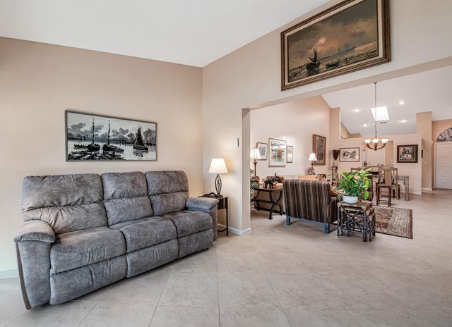 7690 Majestic Palm Drive, Boynton Beach, FL 33437