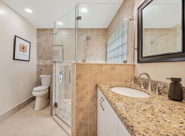 7690 Majestic Palm Drive, Boynton Beach, FL 33437